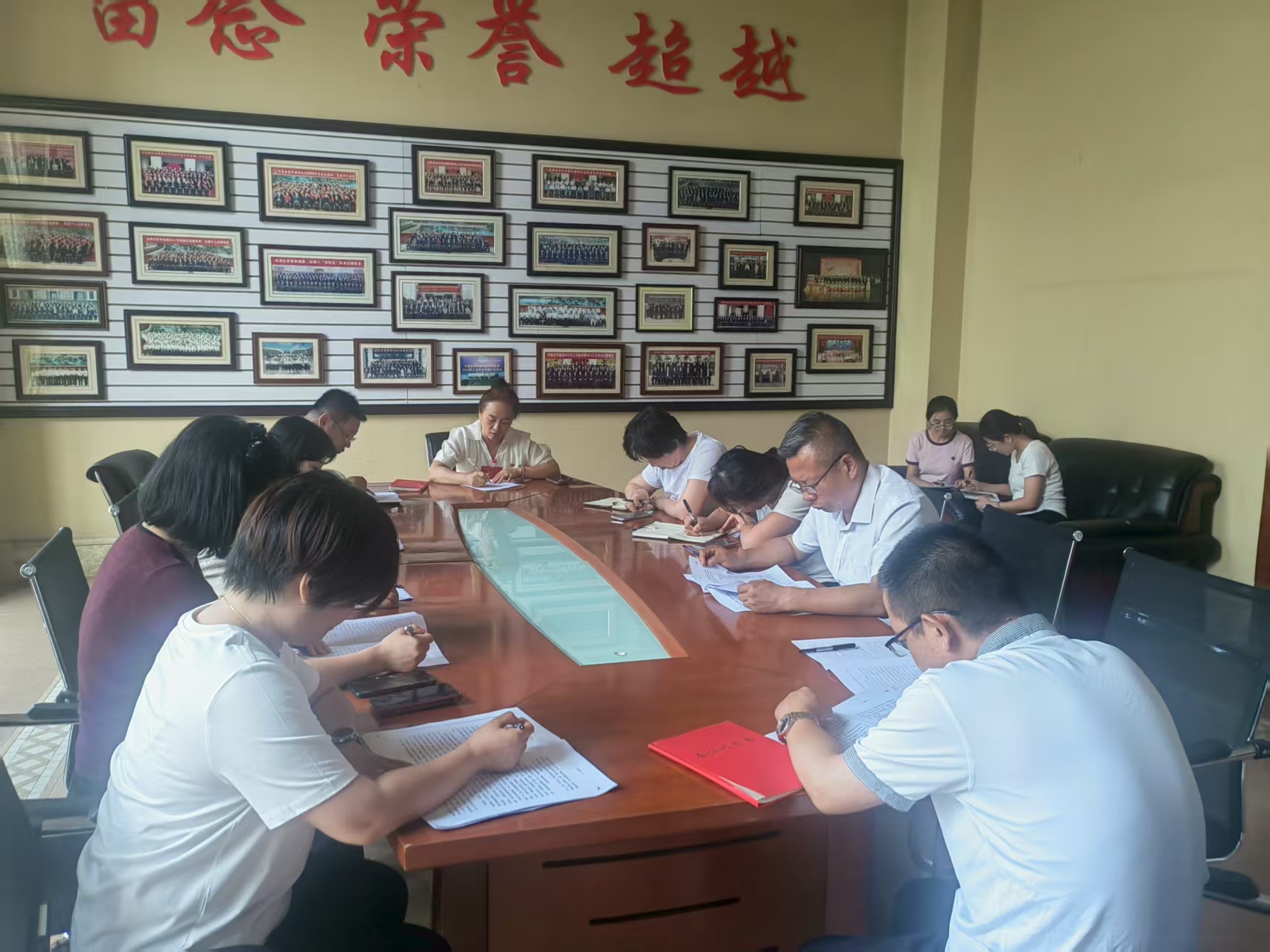 f440e1ec-6e82-11f0-8352-8cbd52c5c617.jpg f440e1ec-6e82-11f0-8352-8cbd52c5c617.jpg